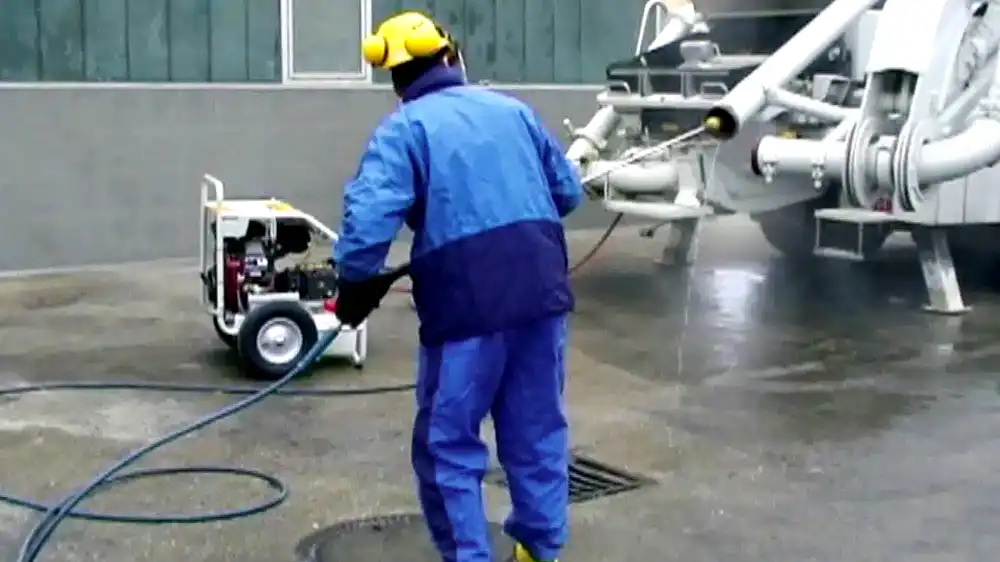 methods for cleaning concrete pump hose